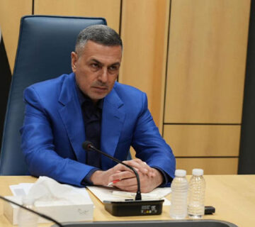 محافظ البصرة: منع استيفاء أجور عن التأييدات 