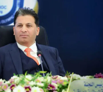 معالي الدكتور عقيل مفتن يهنئ نزار محمد سعيد آميدي بانتخابه رئيساً لجمهورية العراق 