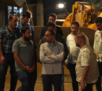 "العامري يجري جولة ليلية لمتابعة مجاري وخط مياه مناوي لجم بالبصرة"