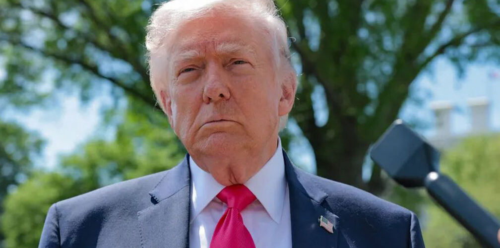 أعلن الرئيس الأمريكي اليوم الثلاثاء، تمديد وقف إطلاق النار مع إيران 