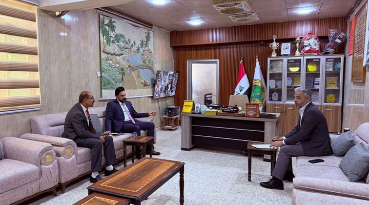 الصالحي يبحث واقع التربية في الزبير ويلتقي مدير القسم 