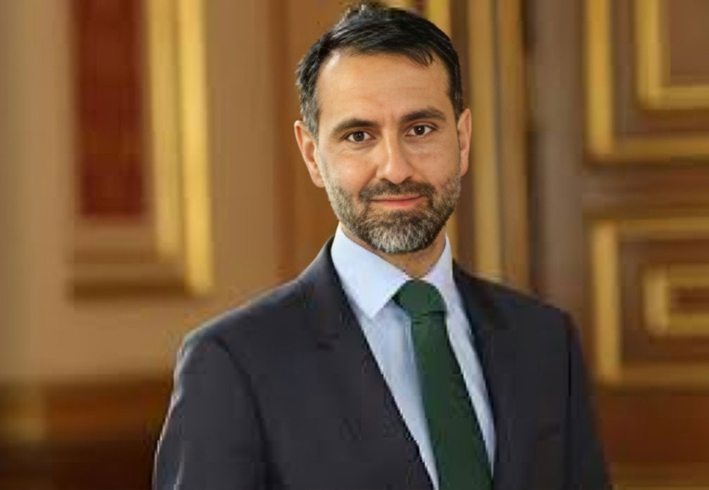 السفير البريطاني عرفان صديق