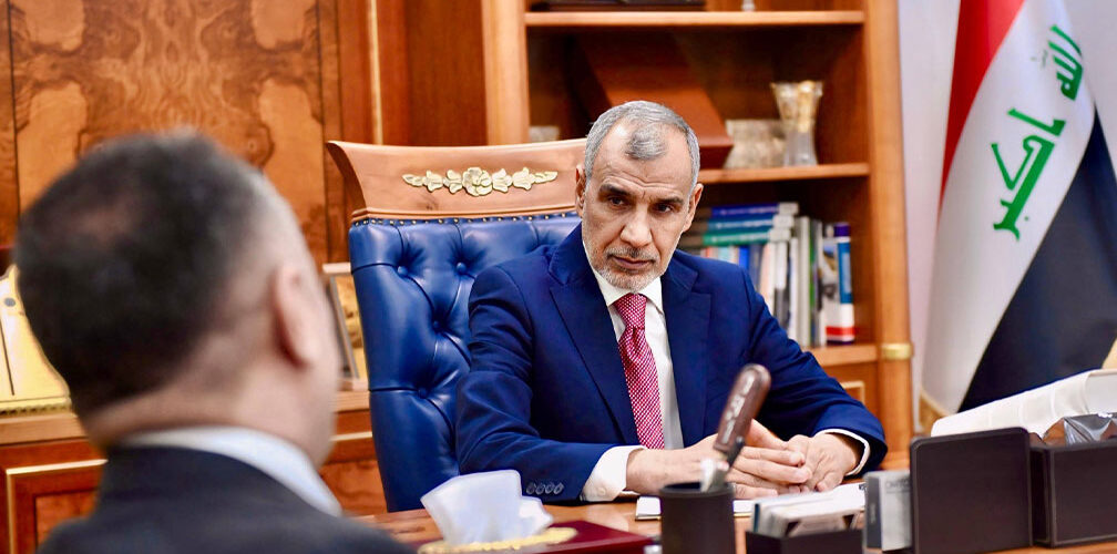 وزير المالية فالح ساري