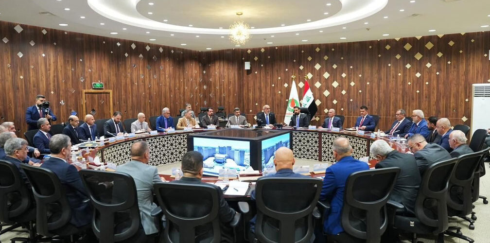 رئيس الوزراء في وزارة النفط