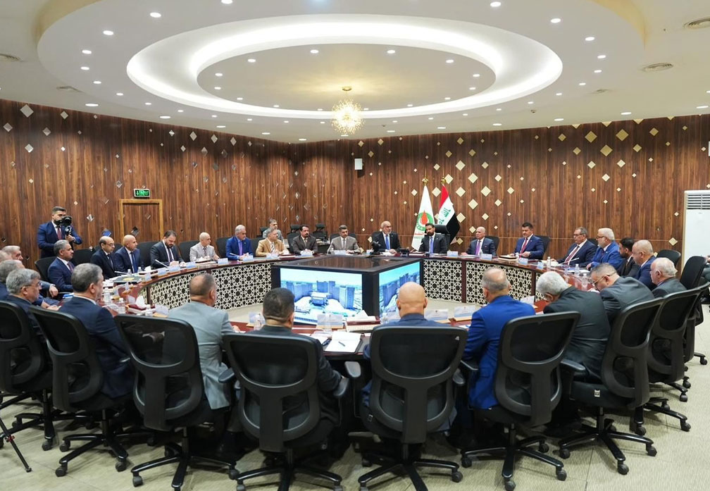رئيس الوزراء في وزارة النفط