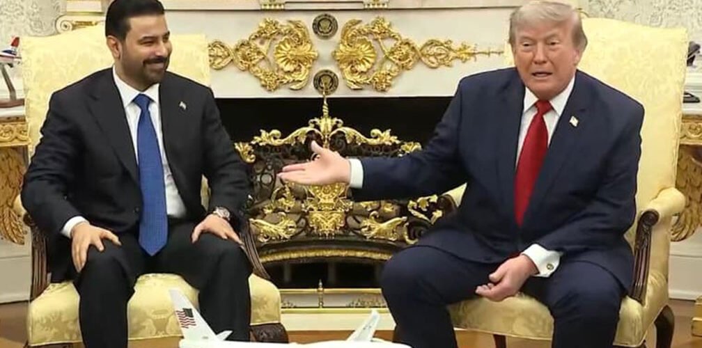 دونالد ترامب يتحدث في لقاء رسمي بحضور رئيس العراق علي الزيدي في بيت البيض الواشنطن