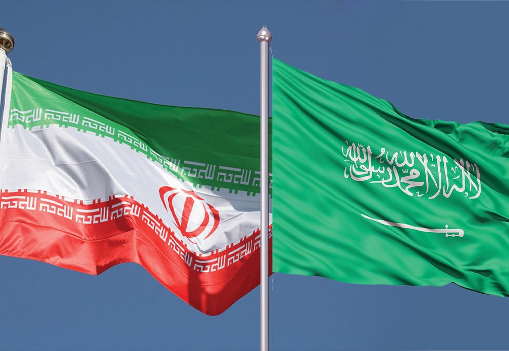 علمَا إيران والسعودية يرفرفان