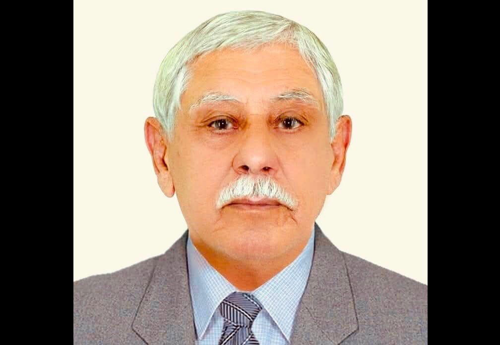 عبدالرزاق عبد الحسين الصحفي والشاعر الراحل