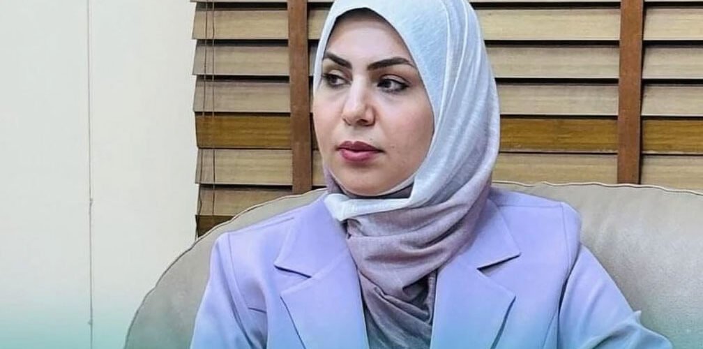 أطياف التميمي رئيس لجنة التنمية الاقتصادية والاستثمار في مجلس محافظة البصرة