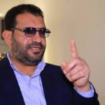 النائب فالح حسن الخزعلي يتحدث خلال لقاء صحفي