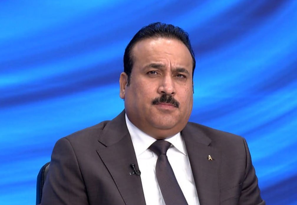 النائب عن محافظة البصرة قيصر الجوراني خلال مقابلة تلفزيونية