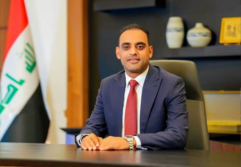 النائب الإداري لمحافظ البصرة ماهر العامري خلال حديثه عن رواتب موظفي