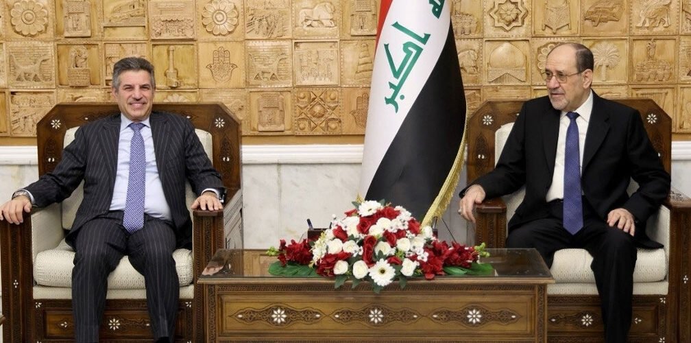 نوري المالكي خلال لقاء مع القائم بأعمال السفارة الأمريكية في العراق