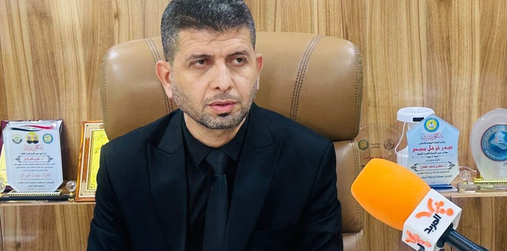 الدكتور شكري العبادي مدير قسم التسجيل وشؤون الطلبة في جامعة البصرة