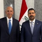 رئيس الوزراء العراقي علي فالح الزيدي والمبعوث الرئاسي الأمريكي توم باراك