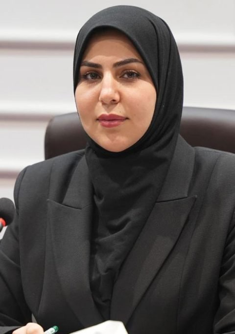 رئيس لجنة التنمية الاقتصادية في مجلس محافظة البصرة أطياف التميمي