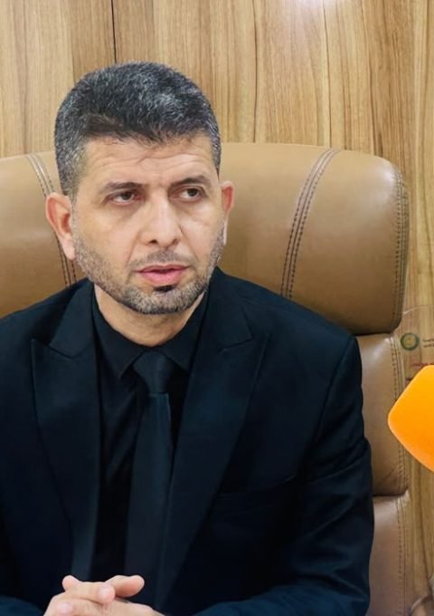 الدكتور شكري العبادي مدير قسم التسجيل وشؤون الطلبة في جامعة البصرة